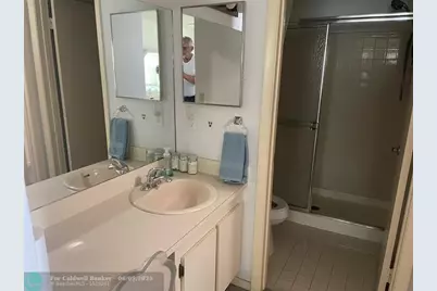 5675  Northpointe Lane, Boynton Beach, FL 33437 - Photo 7