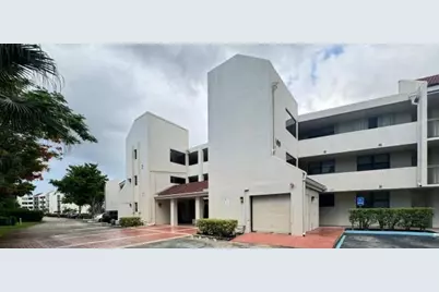 109  Lake Emerald Dr, Unit #204, Oakland Park, FL 33309 - Photo 29