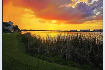 109  Lake Emerald Dr, Unit #204, Oakland Park, FL 33309 - Photo 1