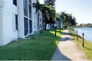 109 Lake Emerald Dr, Oakland Park, FL 33309 - Photo 21