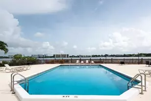 109 Lake Emerald Dr, Oakland Park, FL 33309 - Photo 13