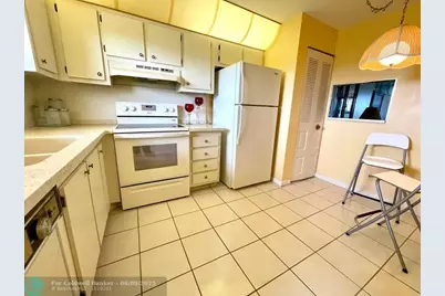 10444 NW 30th Ct, Unit #409, Sunrise, FL 33322 - Photo 5