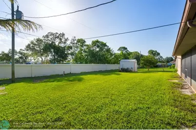 886 SE Odonnell Lane, Port Saint Lucie, FL 34983 - Photo 37