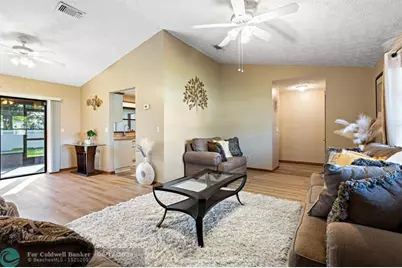 886 SE Odonnell Lane, Port Saint Lucie, FL 34983 - Photo 9