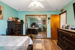 886 S E O'Donnell Ln, Port Saint Lucie, FL 34983 - Photo 29