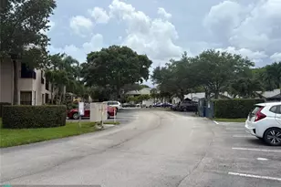 3254 NW 47th Ave, Coconut Creek, FL 33063 - Photo 17