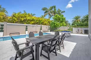 5827 Brookfield Cir W, Hollywood, FL 33312 - Photo 49