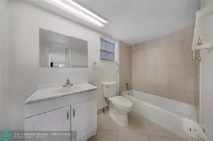 2850 N Palm Aire Dr, Pompano Beach, FL 33069 - Photo 19