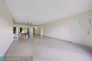 2850 N Palm Aire Dr, Pompano Beach, FL 33069 - Photo 9