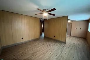 442 Avenue F, Moore Haven, FL 33471 - Photo 3