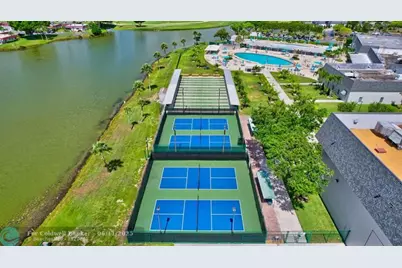 204  Burgundy E, Unit #204, Delray Beach, FL 33484 - Photo 29