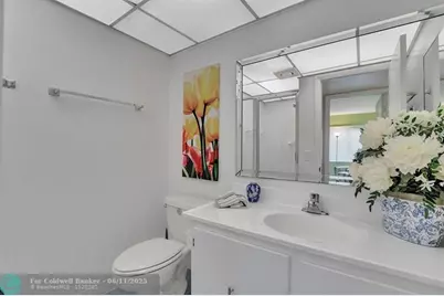 204  Burgundy E, Unit #204, Delray Beach, FL 33484 - Photo 13