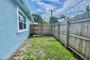 100 NE 12th St, Fort Lauderdale, FL 33304 - Photo 23