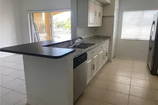 9640 NW 2nd St, Pembroke Pines, FL 33024 - Photo 11