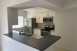 9640 NW 2nd St, Pembroke Pines, FL 33024 - Photo 3