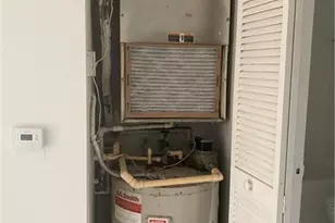 9640 NW 2nd St, Pembroke Pines, FL 33024 - Photo 31