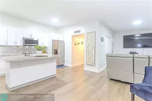 10675 W Clairmont Cir, Fort Lauderdale, FL 33321 - Photo 5