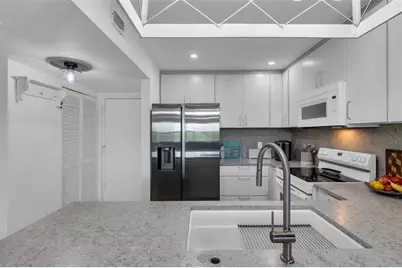 900  River Reach Dr, Unit #518, Fort Lauderdale, FL 33315 - Photo 9