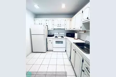 226  Brittany E, Unit #226, Delray Beach, FL 33446 - Photo 7