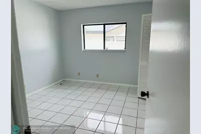 13309 NW 8th Ct, Sunrise, FL 33325 - Photo 9