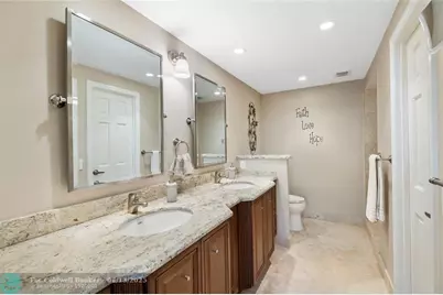 511  Bayshore Dr, Unit #501, Fort Lauderdale, FL 33304 - Photo 9