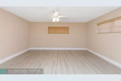 10821  Greentrail Dr, Boynton Beach, FL 33436 - Photo 11