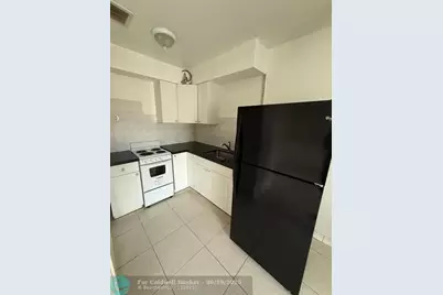 2213  Lincoln St, Hollywood, FL 33020 - Photo 1