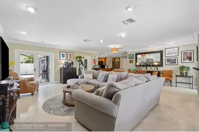 2750 NE 45th St, Lighthouse Point, FL 33064 - Photo 3