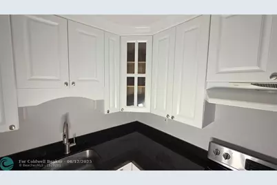 200 S Birch Rd, Unit #504, Fort Lauderdale, FL 33316 - Photo 9