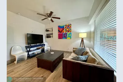 642 NE 16th St, Fort Lauderdale, FL 33304 - Photo 1