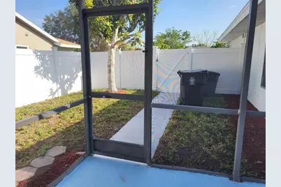 702 SW Belmont Cir, Port Saint Lucie, FL 34953 - Photo 15