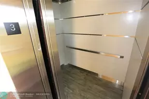 8225 Sunrise Lakes Blvd, Sunrise, FL 33322 - Photo 7