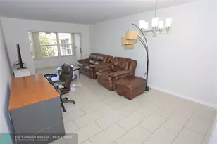 8225 Sunrise Lakes Blvd, Sunrise, FL 33322 - Photo 11