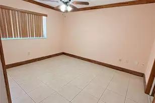 2760 W 62nd Pl, Hialeah, FL 33016 - Photo 13