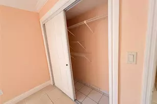 2760 W 62nd Pl, Hialeah, FL 33016 - Photo 15