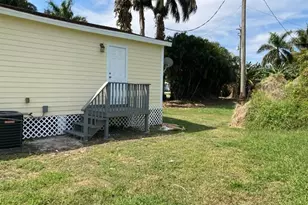 179 S Barfield Hwy, Pahokee, FL 33476 - Photo 5