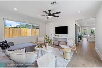 860 NE 34th St, Oakland Park, FL 33334 - Photo 5