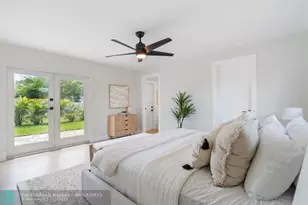 860 NE 34th St, Oakland Park, FL 33334 - Photo 15