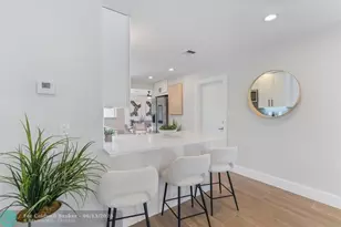 860 NE 34th St, Oakland Park, FL 33334 - Photo 7