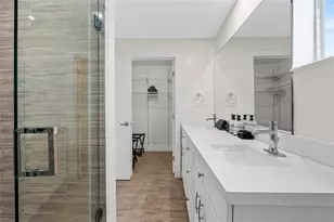 2621 NE 20th St, Pompano Beach, FL 33064 - Photo 21