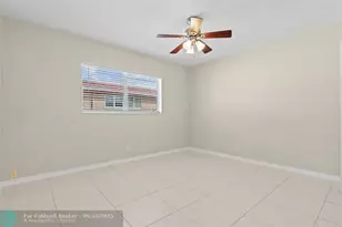 751 Pine Dr, Pompano Beach, FL 33060 - Photo 15