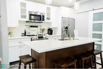 3301 SE 12th St, Pompano Beach, FL 33062 - Photo 21