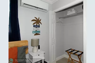 21 NE 57th Ct, Fort Lauderdale, FL 33334 - Photo 17