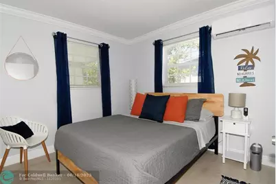 21 NE 57th Ct, Fort Lauderdale, FL 33334 - Photo 15