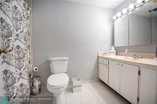 3850 Washington St, Hollywood, FL 33021 - Photo 9