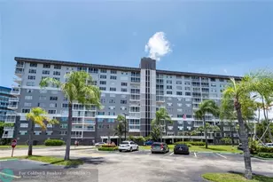 3850 Washington St, Hollywood, FL 33021 - Photo 1