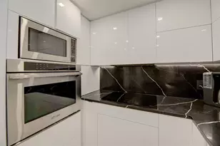 1 Las Olas Cir, Fort Lauderdale, FL 33316 - Photo 19