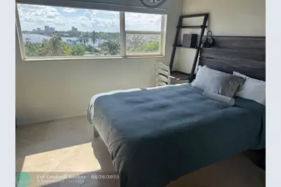 300  Oregon St, Unit #401, Hollywood, FL 33019 - Photo 17