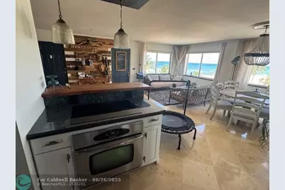 300  Oregon St, Unit #401, Hollywood, FL 33019 - Photo 7