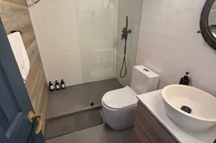 300 Oregon St, Hollywood, FL 33019 - Photo 11